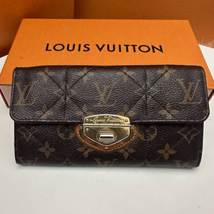💎✨BEAUTIFUL✨💎Louis Vuitton Monogram Quilted Clasp Wallet
